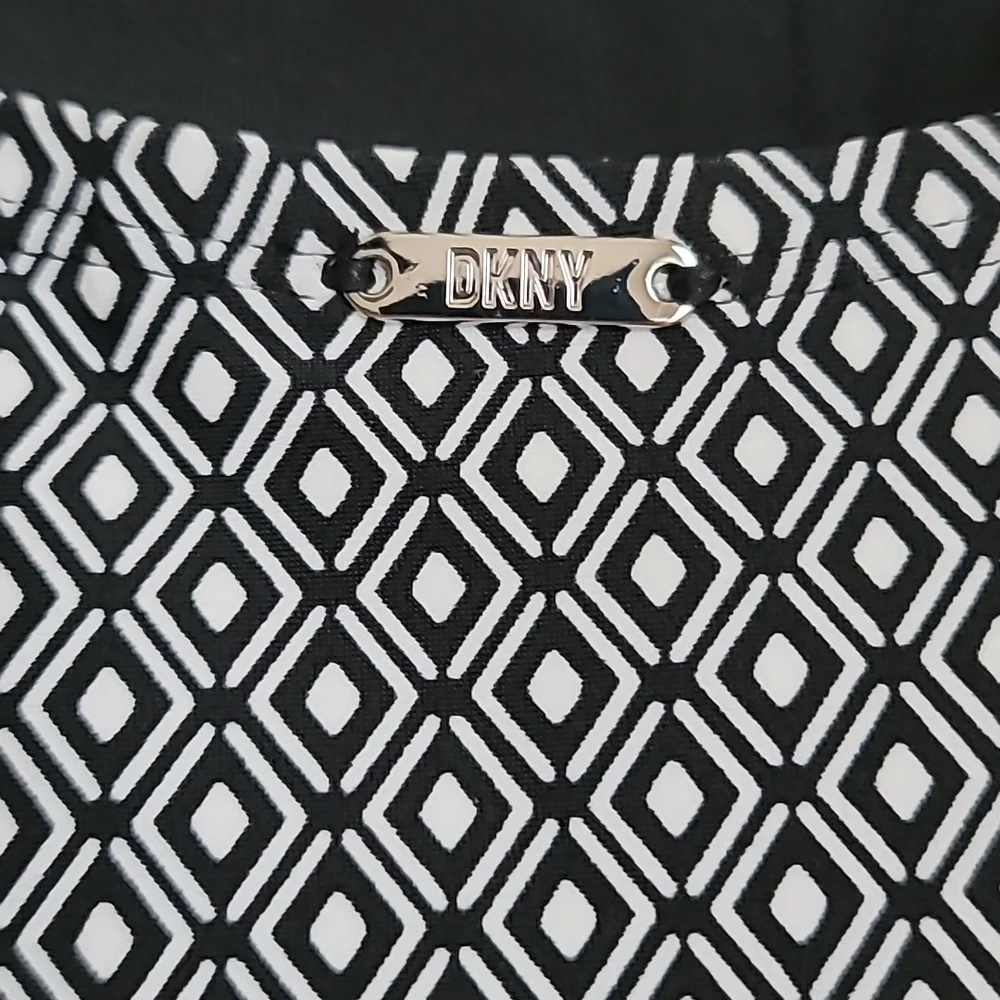 New DKNY One Piece Black and White Geometric Swim Suit Small